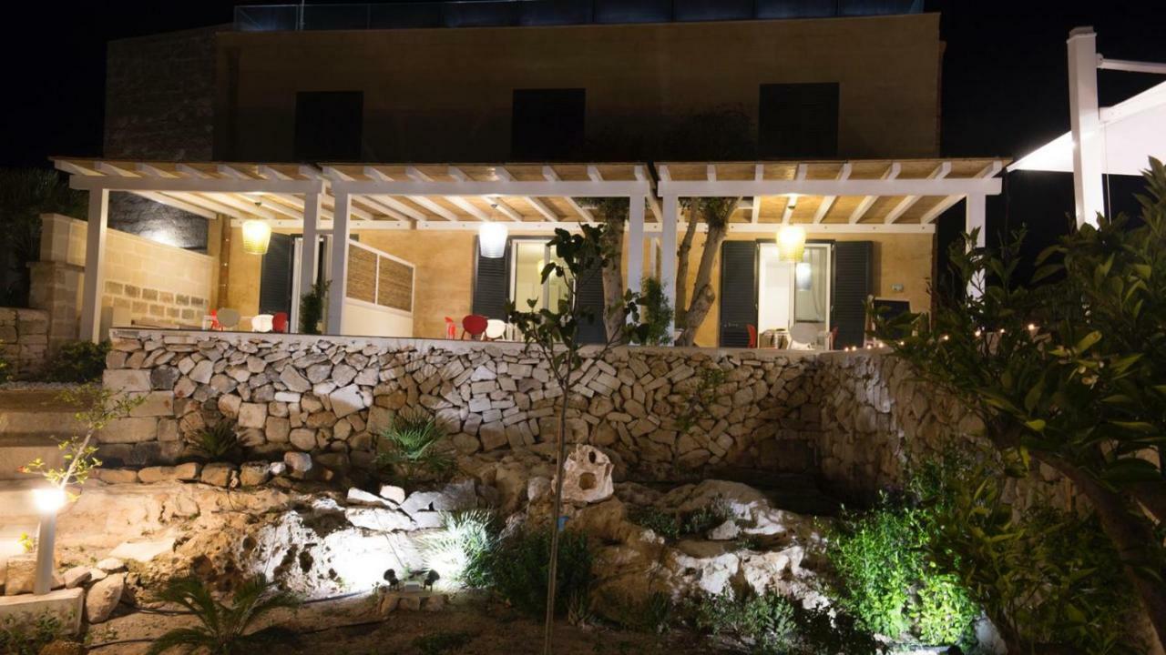 Le Suites Del Carrubo Favignana Exterior photo