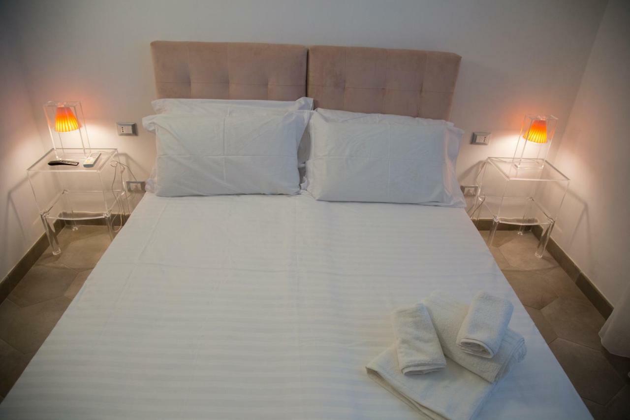 Le Suites Del Carrubo Favignana Exterior photo