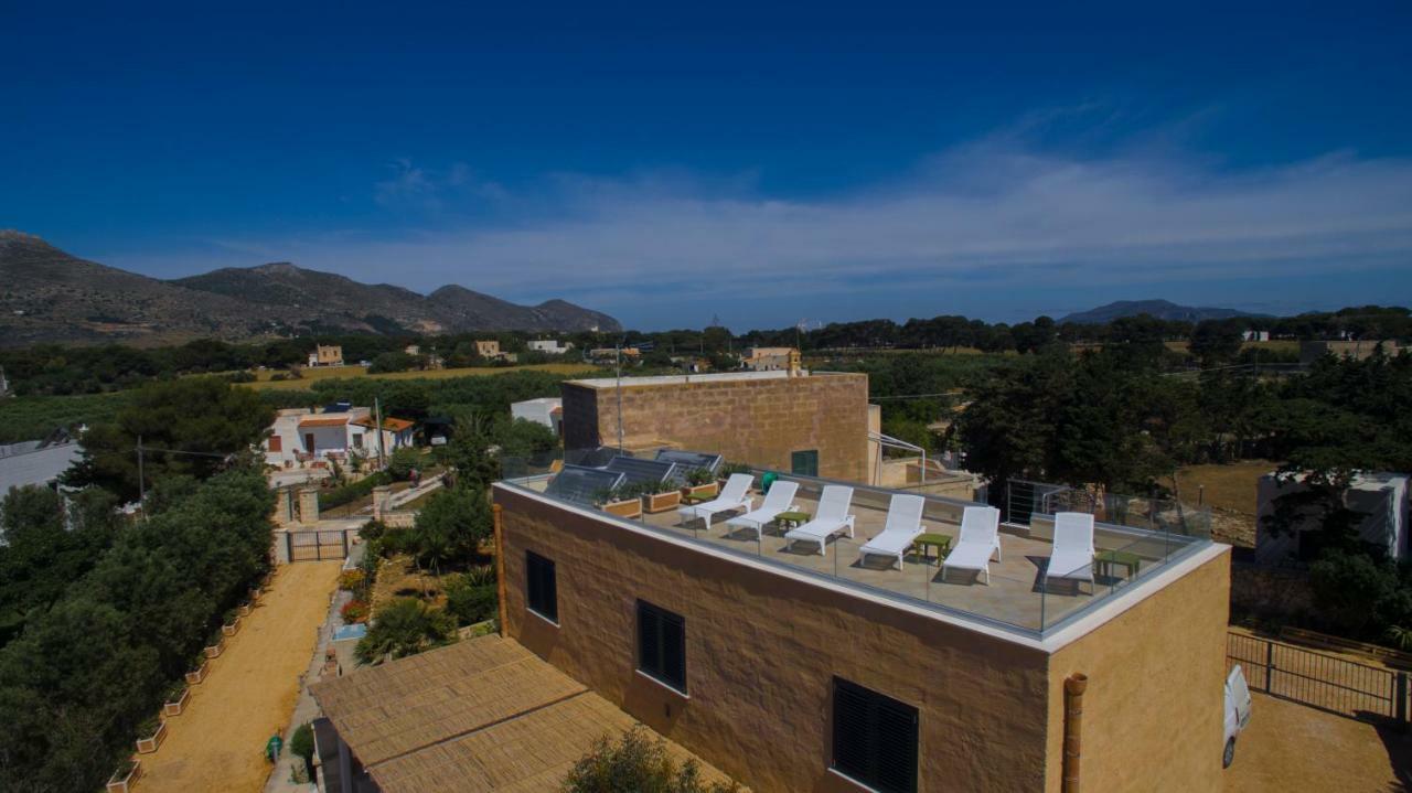Le Suites Del Carrubo Favignana Exterior photo