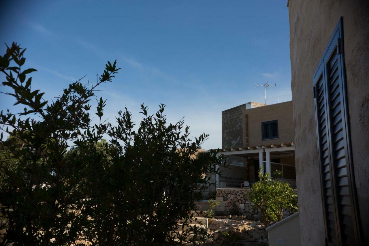 Le Suites Del Carrubo Favignana Exterior photo